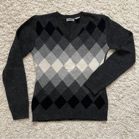 Vintage Evolution Wool V Neck Argyle Sweater - Picture 4 of 13